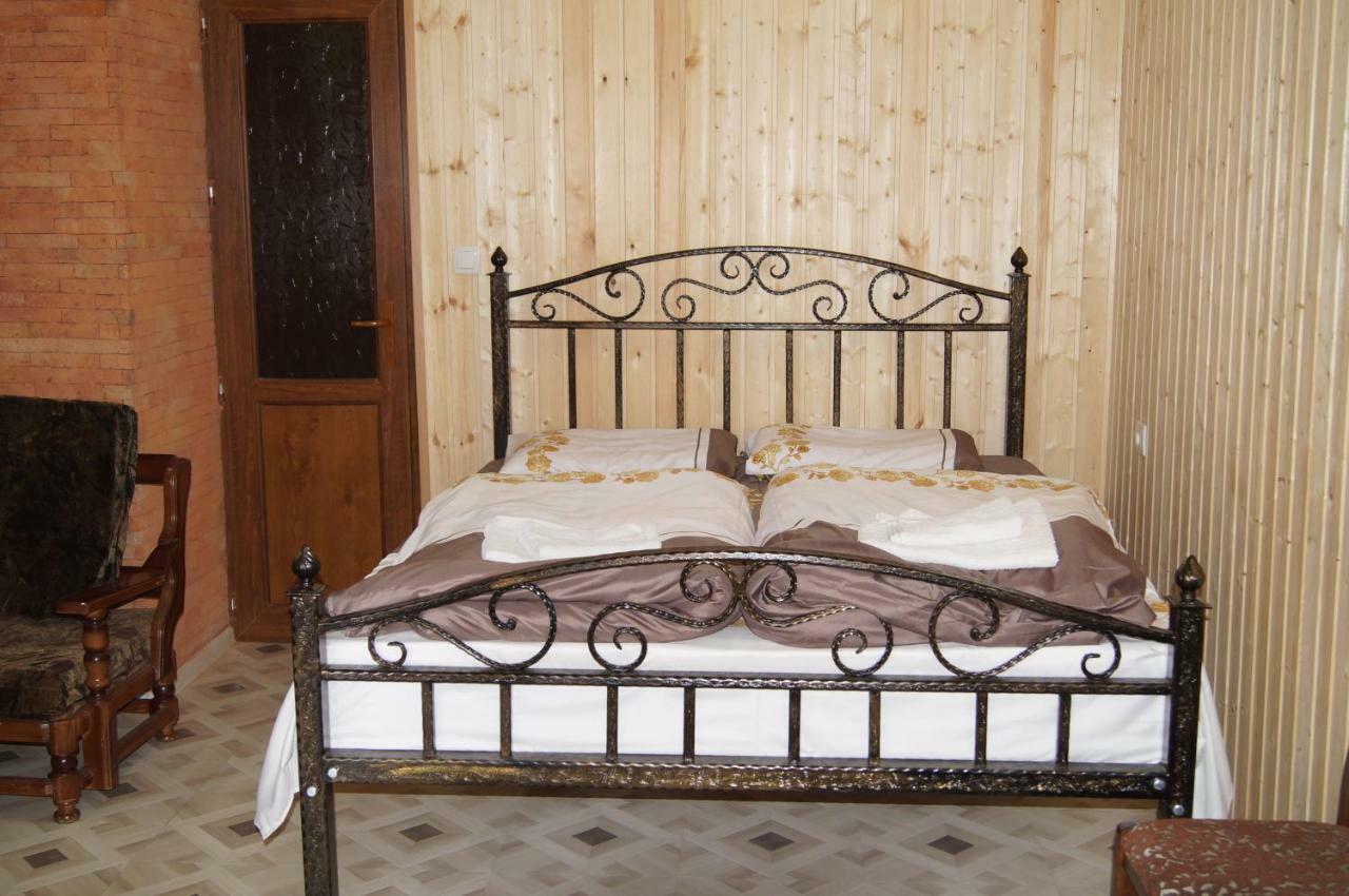 Fish Hotel Akhalkalaki Экстерьер фото