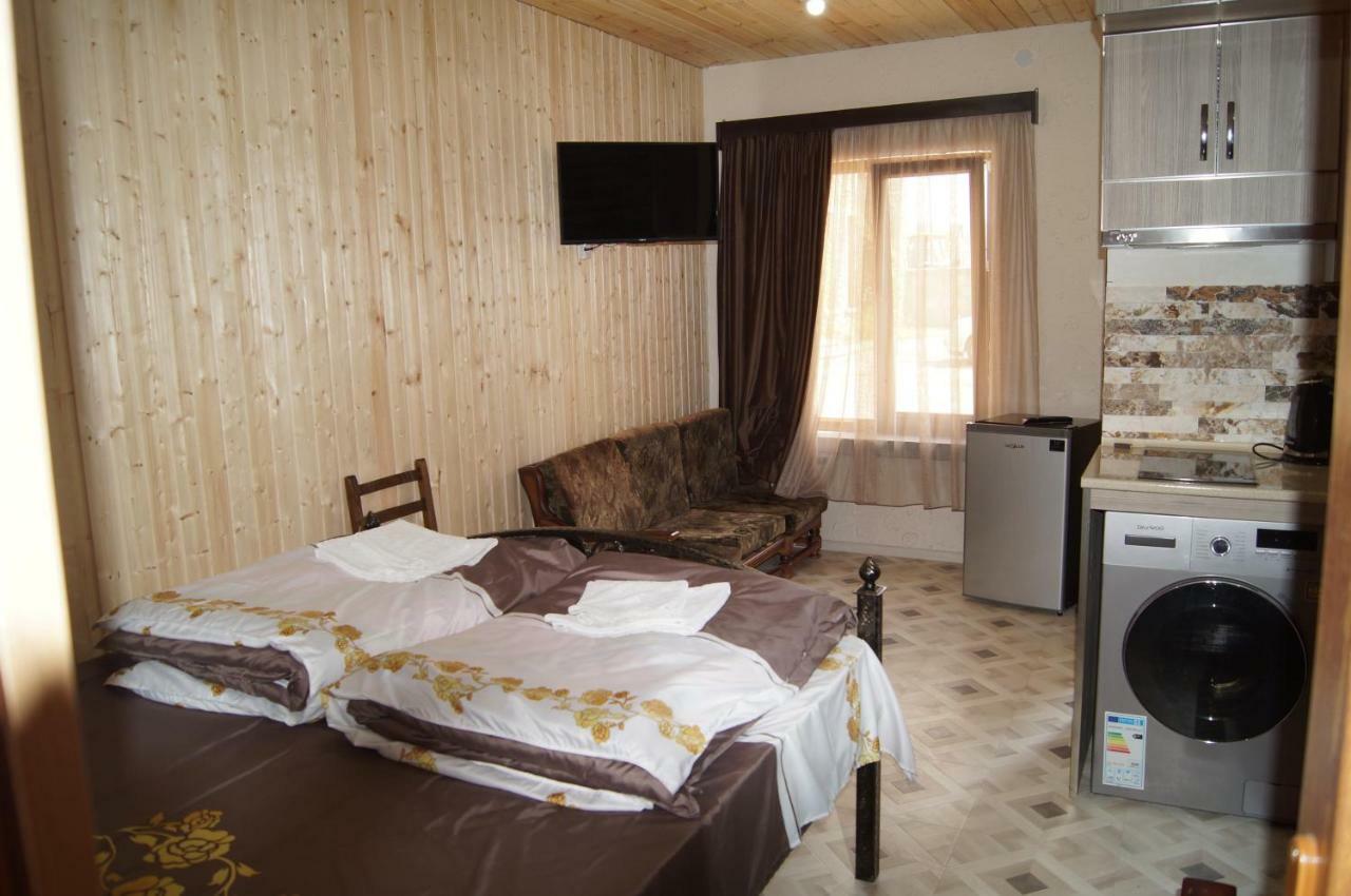 Fish Hotel Akhalkalaki Экстерьер фото